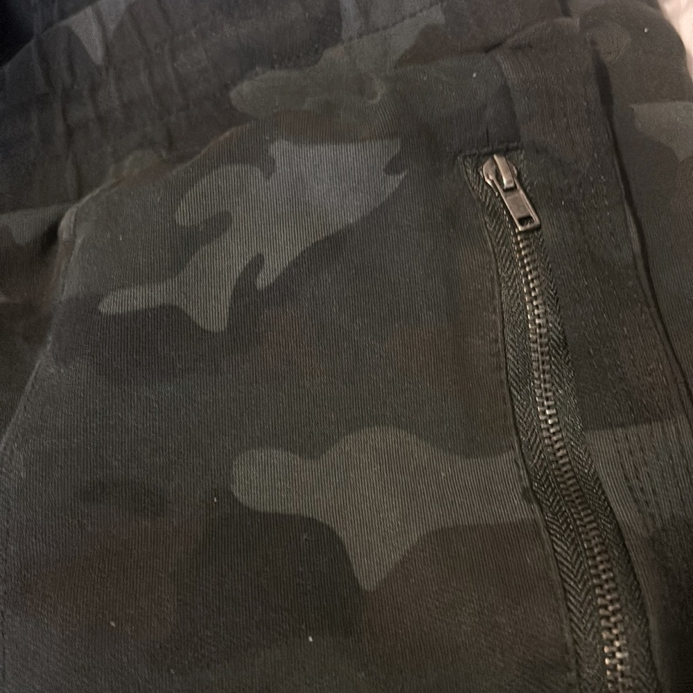90 Degree by Relex Camo Jogger Pants Workout Camouflage Small Greens Gray - Picture 4 of 9